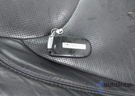 2021 Jeep Cherokee Limited 4X4 из США, поврежденный, VIN 1C4PJMDX8MD105233